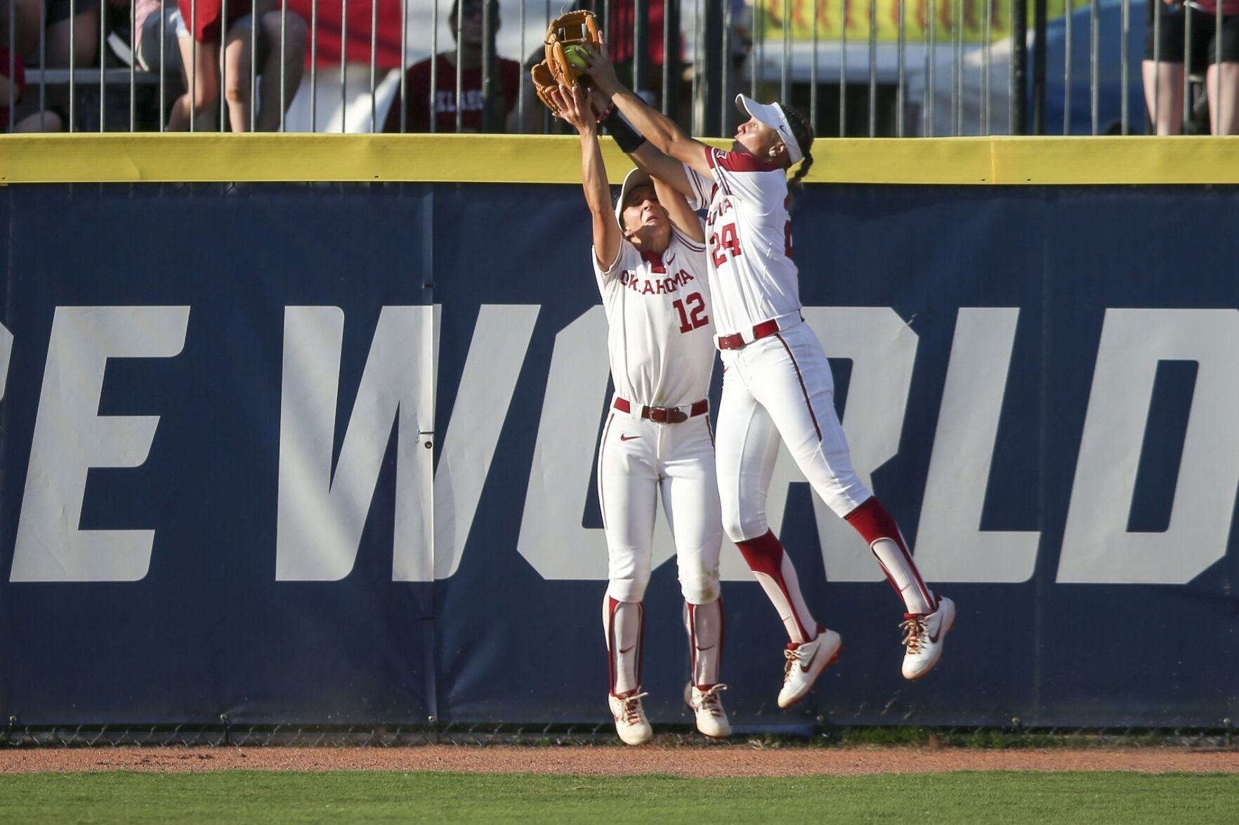 College World Series Championship Oklahoma vs Florida State